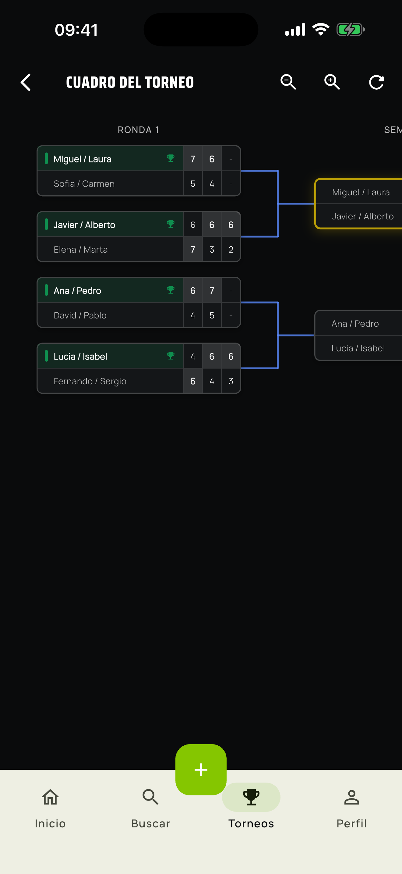 Cuadro de torneo en la app, con parejas, resultados y cruces